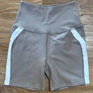 Beyond Yoga High-Waisted Gray and White Shorts